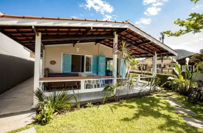 Casa com 5 quartos, lagoinha - condomínio lagoinha, ubatuba, cod: 24
