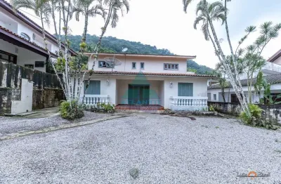 Casa com 6 quartos, lagoinha - condomínio recanto da lagoinha, ubatuba - r$ 1.6 mi, cod: 2205