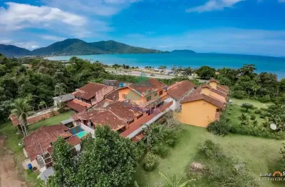 Casa com 11 quartos à venda na Rua Das Amendoeiras, Praia da Lagoinha, Ubatuba