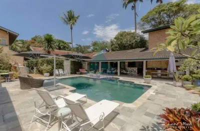 Casa com 14 quartos, condomínio pedra verde, ubatuba - r$ 12 mi, cod: 2629