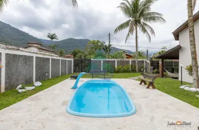 Casa com 6 quartos, praia da lagoinha - bairro, ubatuba - r$ 1.5 mi, cod: 2827
