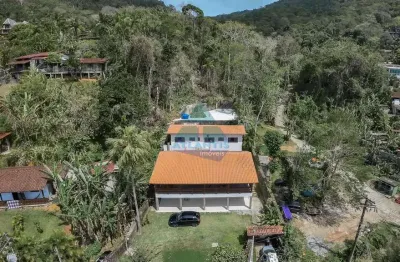Casa com 3 quartos, Praia da Fortaleza, Ubatuba - R$ 2.3 mi, Cod: 2774