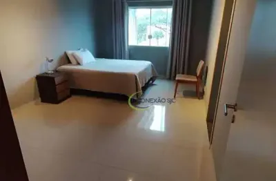 Casa com 4 dormitórios à venda por r$ 2.500.000,00 - rio comprido - jacareí/sp