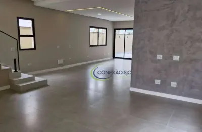 Maravilhoso sobrado com 3 suítes e ambientes integrados com piscina e churrasqueira e 2 vagas cobertas