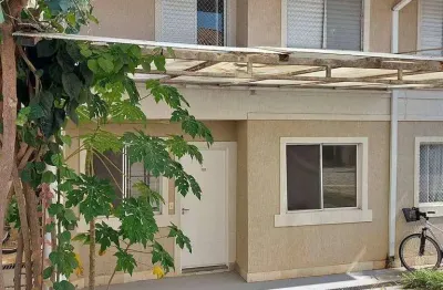 Sobrado com 3 dormitórios à venda, 100 m² por R$ 750.000 - URBANOVA - São José dos Campos/SP