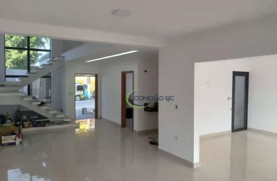 Sobrado novinho no vila branca! local privilegiado!