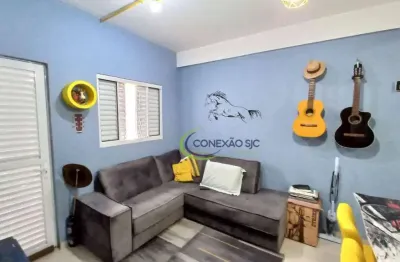 Casa com 2 dormitórios à venda, 127 m² por r$ 700.000