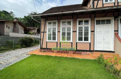 Casa estilo enxaimel no bairro salto em blumenau apenas r$ 650.000,00 para venda