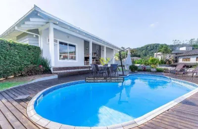 Belíssima casa, semi mobiliada, localizada no charmoso condomínio  city figueiras - bairro vorstadt - blumenau sc