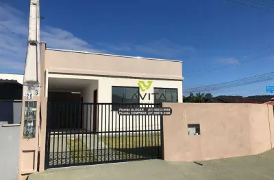 Aconchegante residência no loteamento parque jardim das flores no bairro figueira em gaspar