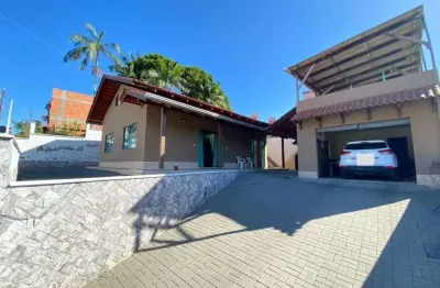 Casa a venda com 3 dormitórios - bairro vorstad - blumenau sc | la vita imóveis