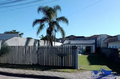 Casa com piscina  balneário nereidas , 50 metros da praia