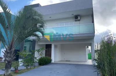 Casa de luxo em condomínio exclusivo no Centro de Peruíbe-SP: 4 quartos, 4 suítes, 3 salas, 2 vagas de garagem, 312 m².