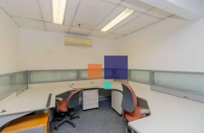 Conjunto comercia com 248m² semi-mobiliado, com 06 banheiros e 05 vagas - vende-se no paraíso