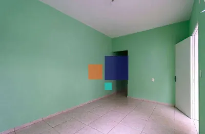 Sobrado a venda com 90m², 2 quartos, 2 banheiros e 1 vaga - jardim aeroporto