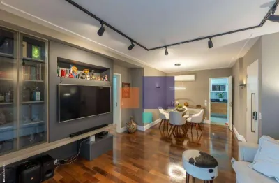 Apartamento a venda com 110m², 3 quartos, 3 banheiros sendo 1 suite e 3 vagas - campo belo