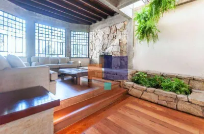 Casa a venda com 230m², 3 quartos, 5 banheiros sendo 1 suite e 3 vagas - jardim paulistano