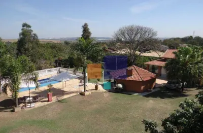 Chácara a venda no jd. dos laranjais - indaiatuba              3000 mt  ii 04 quartos  ii 02 wcs  ii piscina
