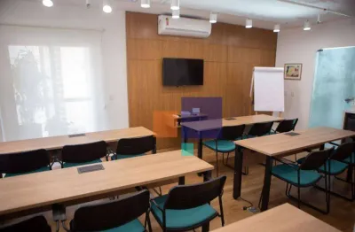 Conjunto comercial 36m² com 2 banheiros, móveis e 1 vaga - vende-se ou aluga-se no brooklin