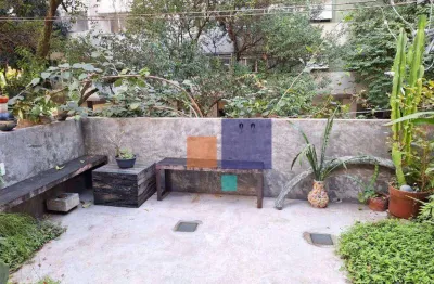 Sobrado 135m² com 2 dormitórios, móveis planejados - vende-se nas perdizes