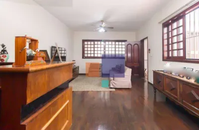 Casa 179m² com 4 dormitórios (1 suíte) e 2 vagas - vende-se na lapa de baixo