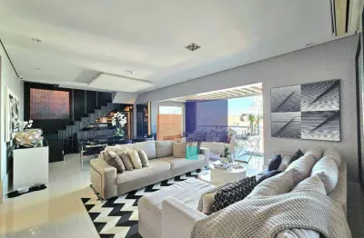 Cobertura à venda com piscina e vista da cidade              305 m² - 4 quartos sendo 3 suítes - 3 vagas