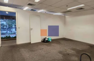 Loja 918m² com 4 banheiros e 48 vagas - aluga-se na cidade monções