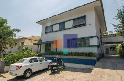 Casa comercial | residencial 320m² com 4 dormitórios, 5 banheiros e 7 vagas - vende-se no pacaembu