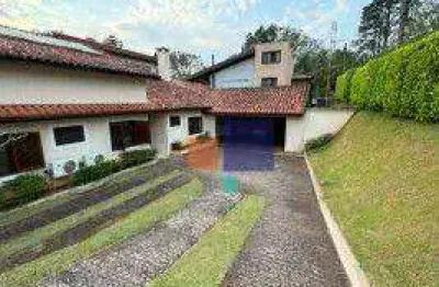 Casa em condomínio com 500m², 6 dormitórios (5 suítes) e 5 vagas - vende-se em aibaia