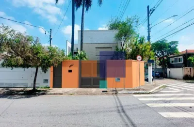 Casa 477m² com 3 dormitórios (2 suítes), 2 vagas e piscina - vende-se  no brooklin