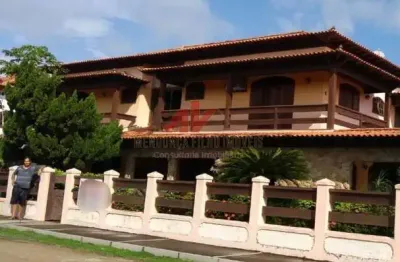 Casa com 6 quartos à venda em Bananeiras, Araruama 