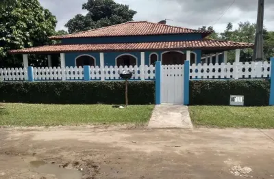 Casa com 3 quartos à venda em Três Vendas, Araruama 