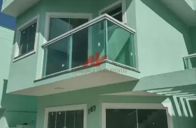 Casa 4/4 - 03 suítes - 126m² - praça da bandeira - araruama