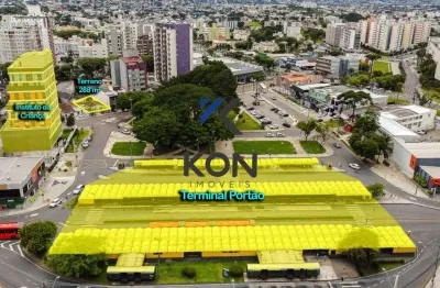 Lote, Terreno meio de quadra para predio  à venda no Portão Curitiba PR