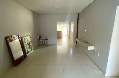 Casa com 2 quartos à venda no Centro, Assis 