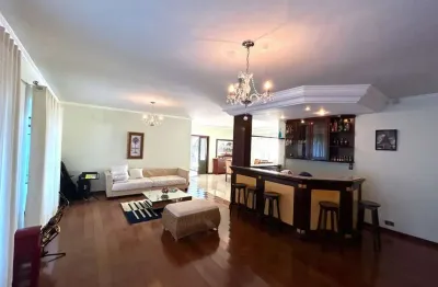 Casa com 4 quartos à venda no Jardim Europa, Assis 