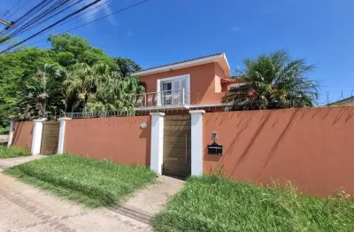 Casa para venda em pelotas, três vendas, 4 dormitórios, 1 suíte, 3 banheiros, 4 vagas