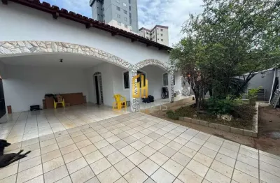 Casa com 4 quartos à venda na 1056, 1, setor pedro ludovico, goiânia por r$ 850.000