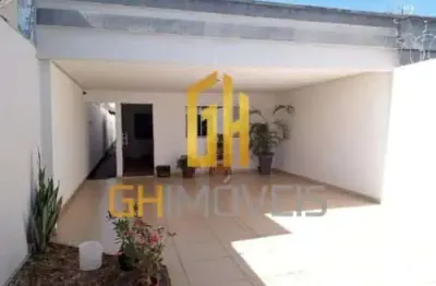 Casa com 3 quartos à venda na Rua RC 16, 11111, Residencial Canadá, Goiânia por R$ 495.000