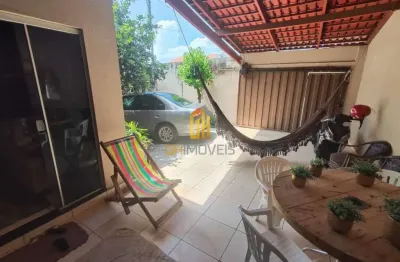 Casa em condomínio fechado com 3 quartos à venda na alameda dos buritis, 3, setor santos dumont, goiânia por r$ 300.000