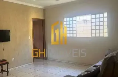 Casa em condomínio fechado com 4 quartos à venda na sevilha, 1, jardim europa, goiânia por r$ 790.000