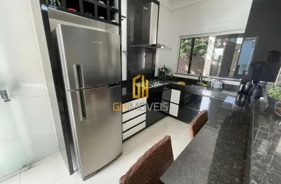 Casa com 3 quartos à venda na Rua Anápolis, 1, Vila Galvão, Senador Canedo por R$ 450.000