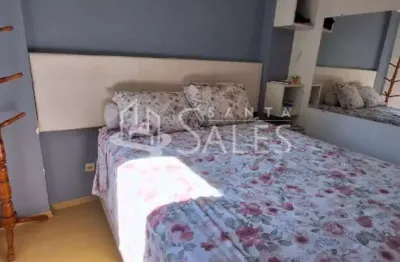 Saúde: 2 dormitórios, 1 banheiro, sala 2 ambientes, 1 vaga, 50m²