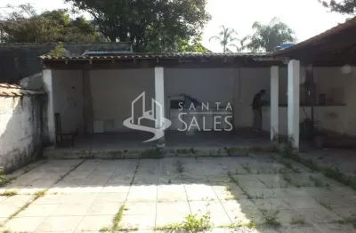 Casa com terreno de 425 m² - churrasquira e quisque no fundo