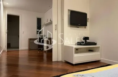 Apartamento à venda em são paulo-sp, vila andrade: 2 quartos, 1 suíte, 4 banheiros, 3 vagas, 167m² de área. confira!
