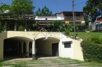 Casa assobradada à venda em itapevi-sp, condomínio nova são paulo: 3 quartos, 1 suíte, 2 salas, 5 banheiros, 6 vagas, 600m².