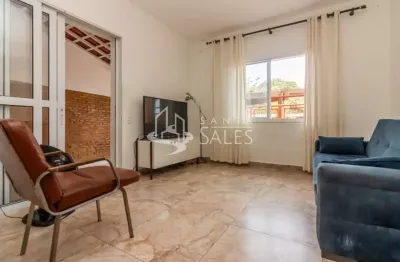 Casa à venda em são paulo-sp, vila parque jabaquara! 3 quartos, 2 suítes, 1 sala, 3 banheiros, 1 vaga de garagem.