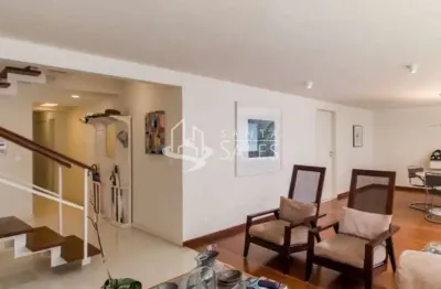 Cobertura luxuosa à venda no itaim bibi, são paulo-sp: 3 quartos, 1 suíte, 3 salas, 5 banheiros, 2 vagas de garagem!
