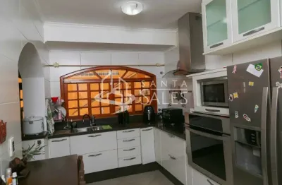 Imperdível oportunidade de adquirir casa de alto padrão na vila albertina, são paulo-sp: 3 quartos, 1 suíte, 2 salas, 2 banheiros, 3 vagas de garagem, 262m² de área.