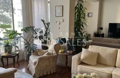 Espetacular apartamento de 4 quartos em higienópolis, são paulo: 1 suíte, 3 salas, 3 banheiros, 1 vaga de garagem, 220m². venha conferir!